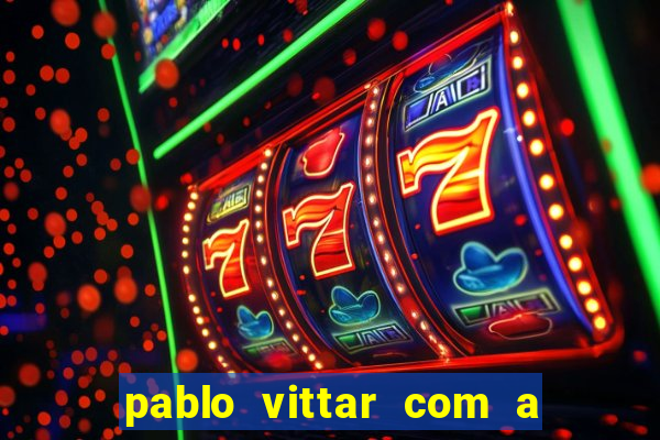 pablo vittar com a camisa do fluminense