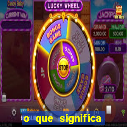 o que significa quando a luz acende sozinha