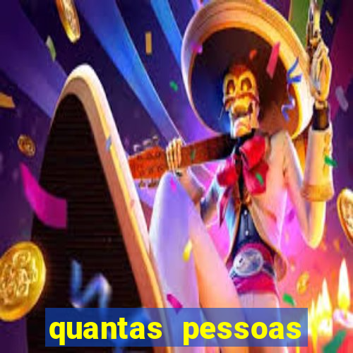 quantas pessoas cabem no beto carrero