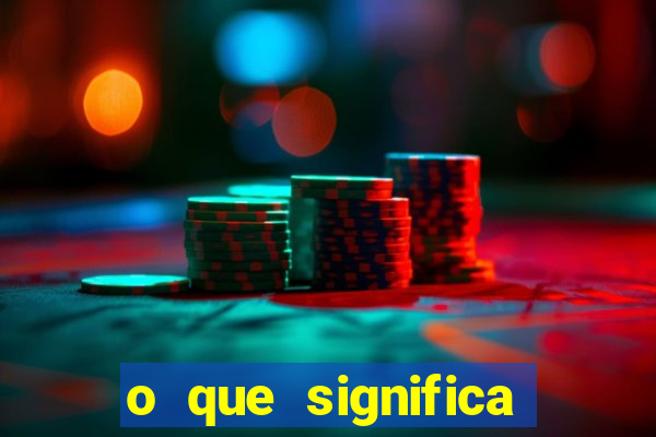 o que significa encontrar um passarinho morto em casa